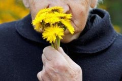 進行性癡呆是怎么回事_進行性癡呆的病因、預(yù)防