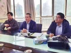 加強(qiáng)校企合作，推進(jìn)產(chǎn)學(xué)研深度融合